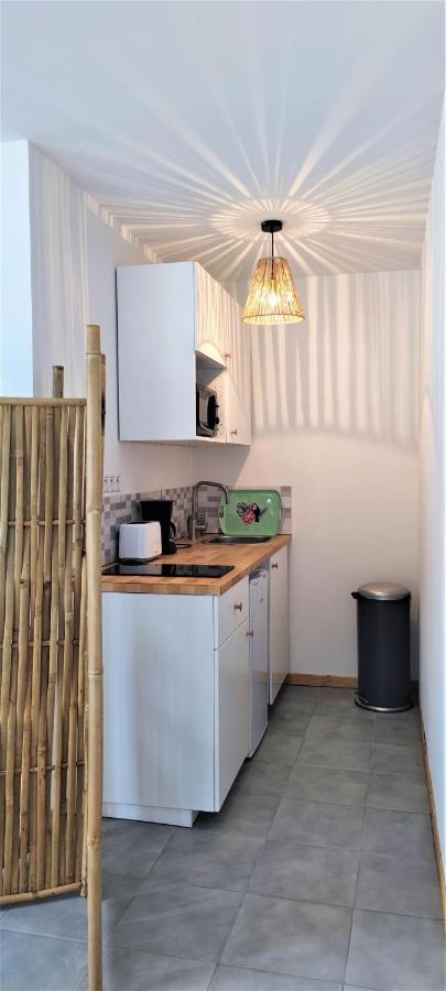 Gite Le Chamaju Labeaume Exteriér fotografie